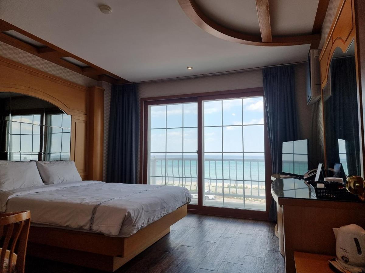 Benikea Hotel Mountain & Ocean Yangyang Extérieur photo