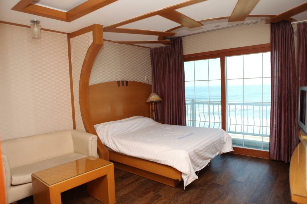 Benikea Hotel Mountain & Ocean Yangyang Extérieur photo